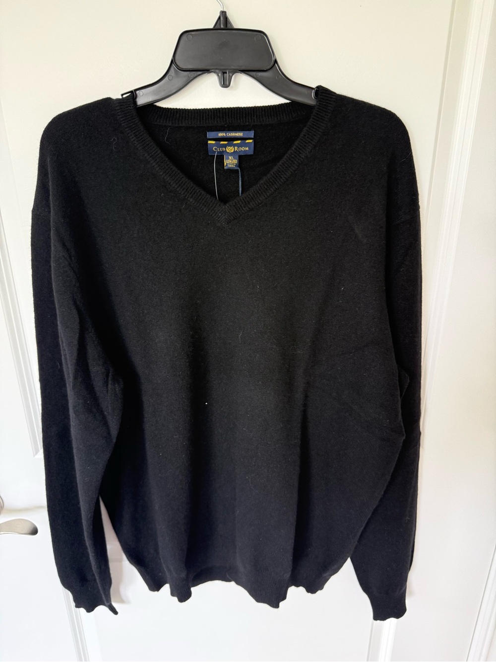 Club Room Cashmere V Neck Sweater NWT